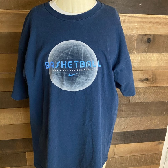 Vintage‎ Nike basketball t shirt Y2K 2000s baggy - Picture 1 of 7